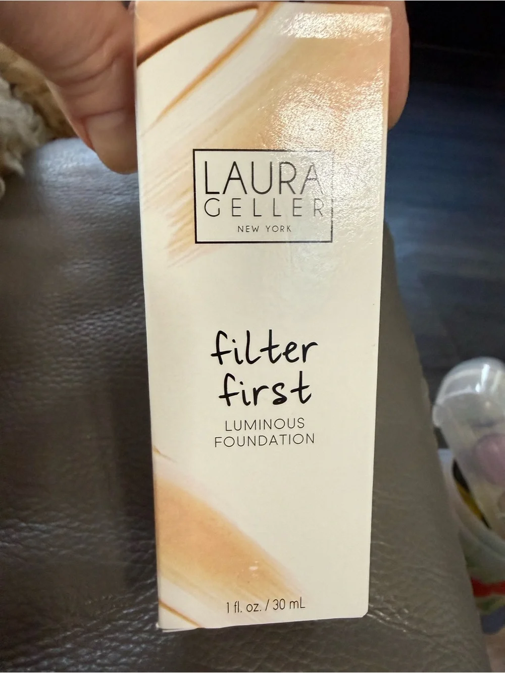 Laura Geller Luminous Foundation - Pecan Shade